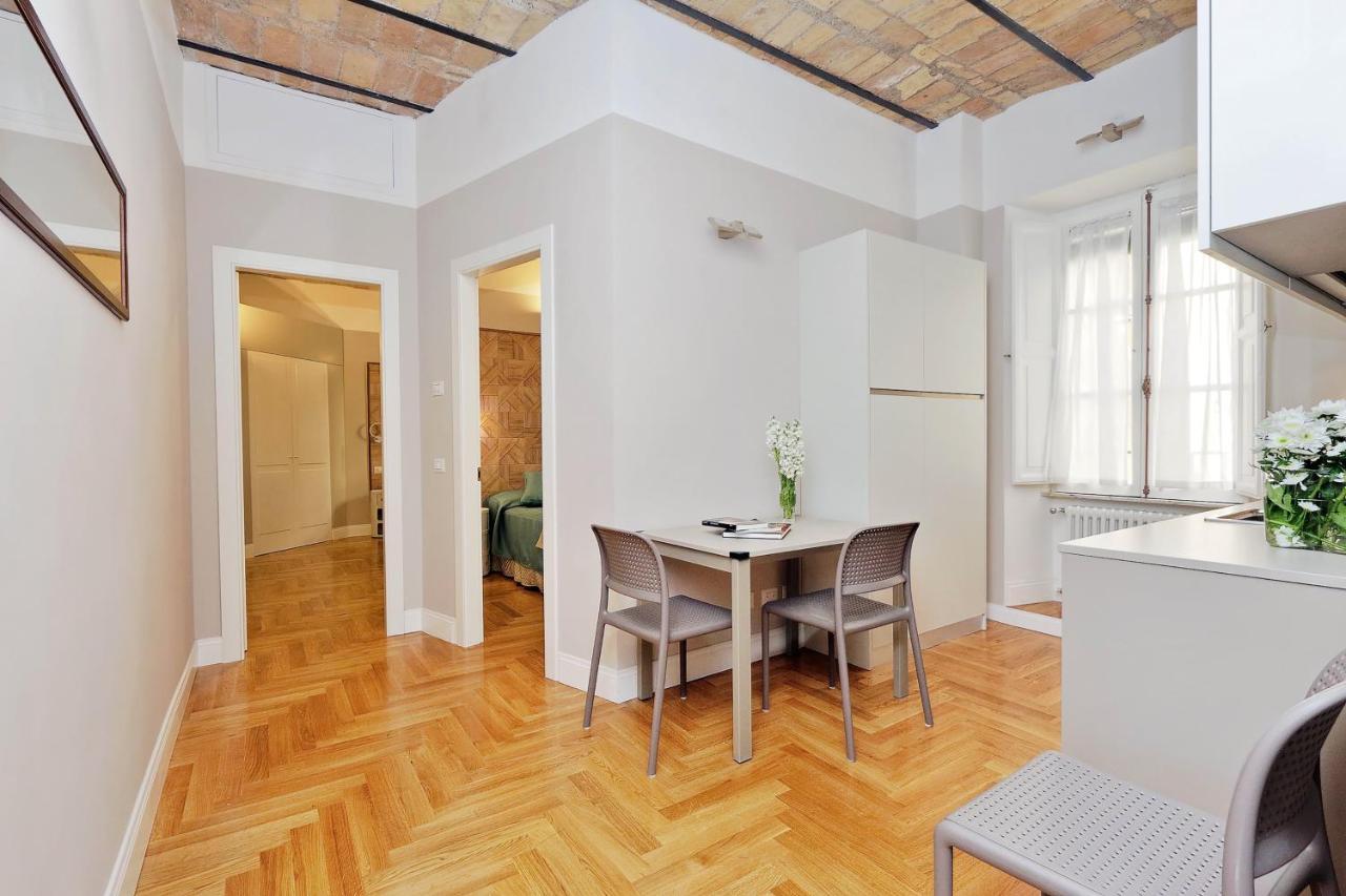 Bed & Breakfast Bellezza Al Colosseo - & Apts 3*