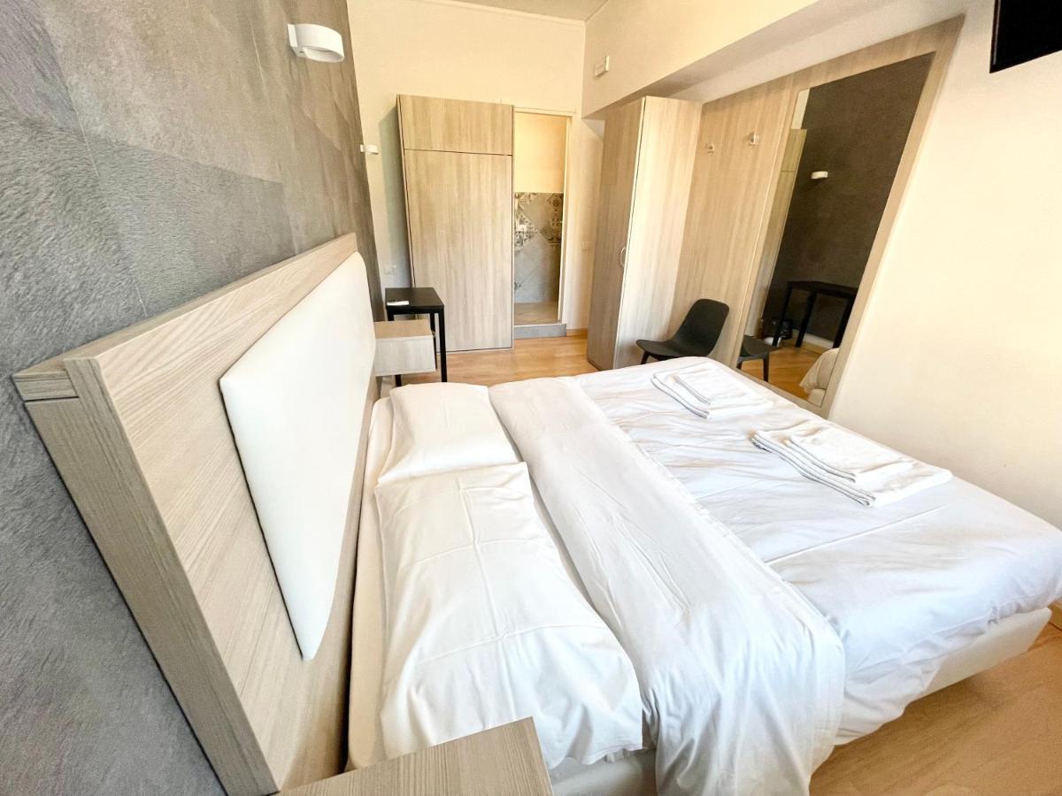Luciano Laterani Guest house Rome