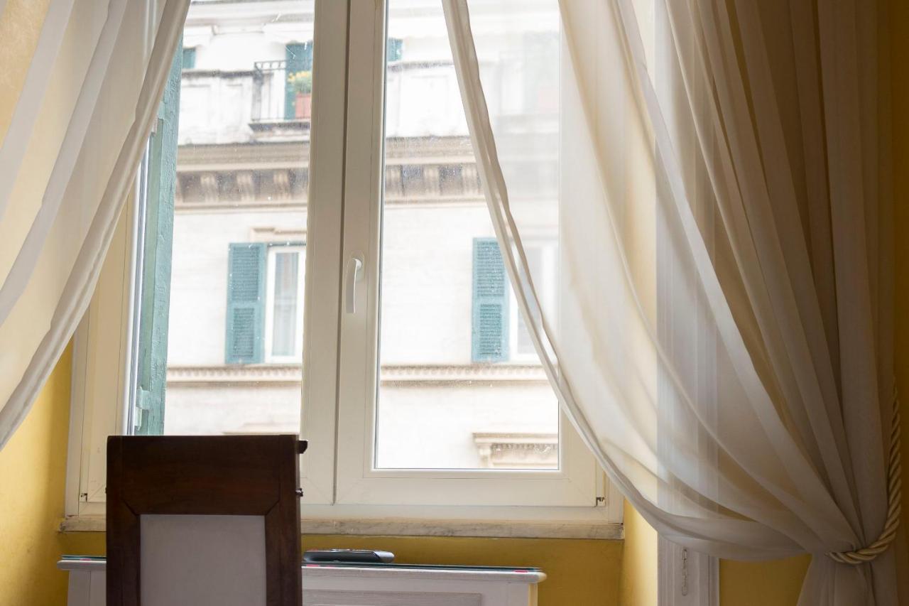 La Breccia A Porta Pia Couette-café