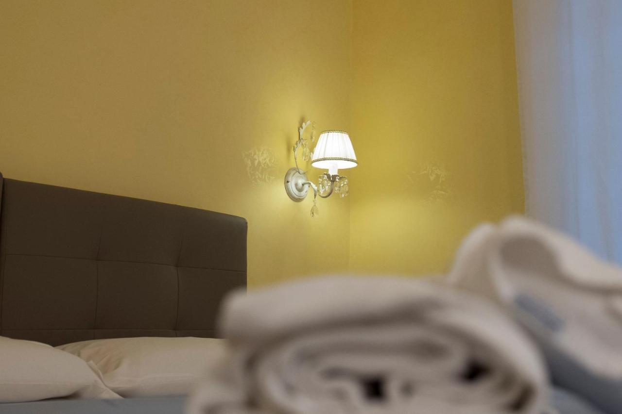 Couette-café La Breccia A Porta Pia 3*