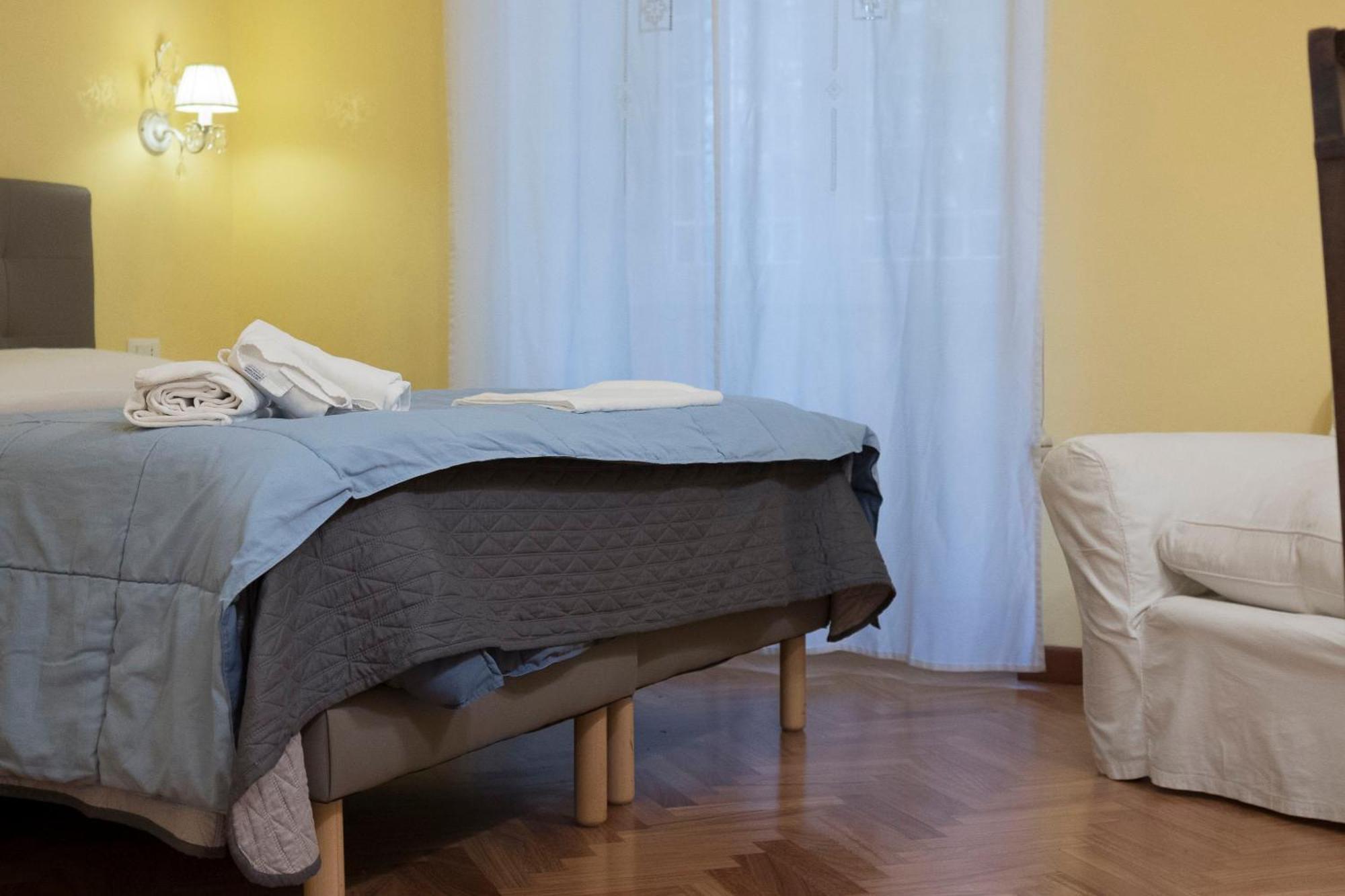 Bed & Breakfast La Breccia A Porta Pia Roma