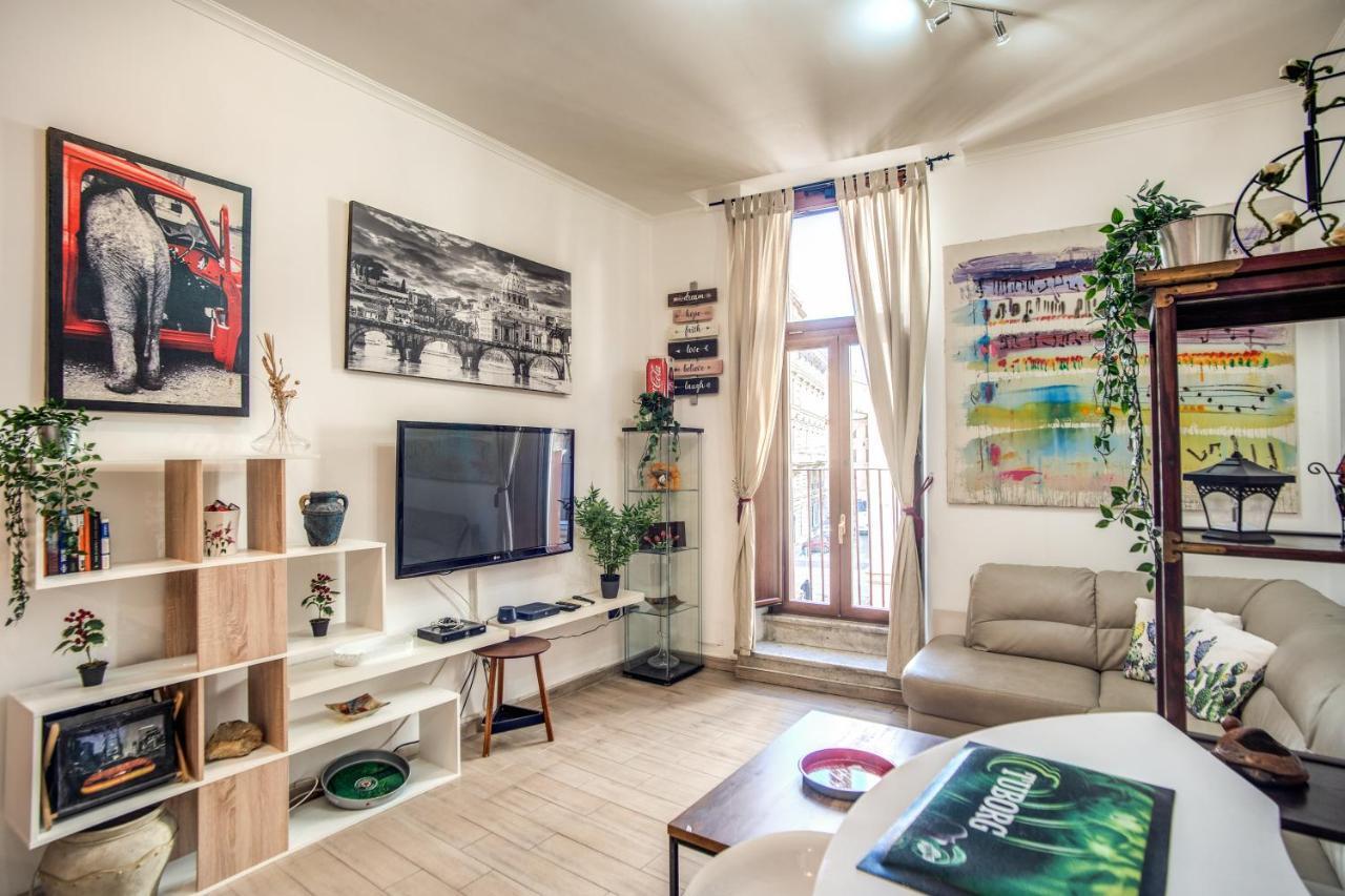 Apartment Balestrari Palace Rome