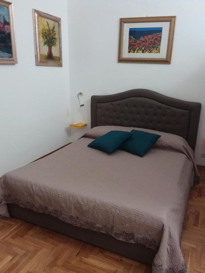 Navona Relais Bed & Breakfast Rome
