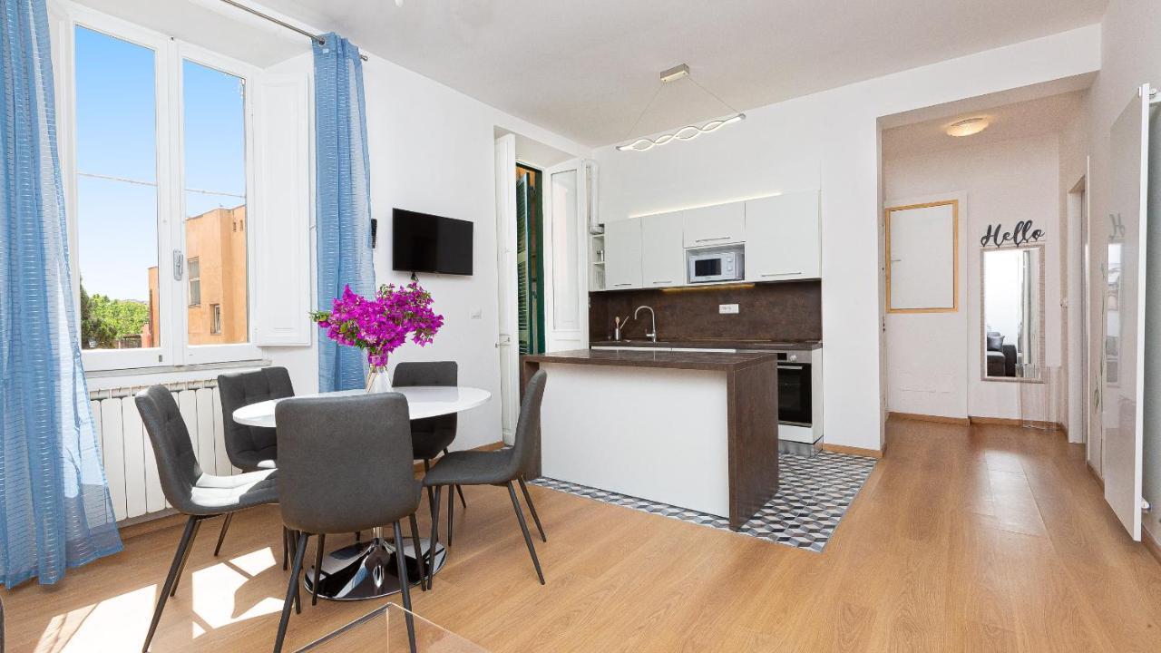 Karan's Aparment In Apartment