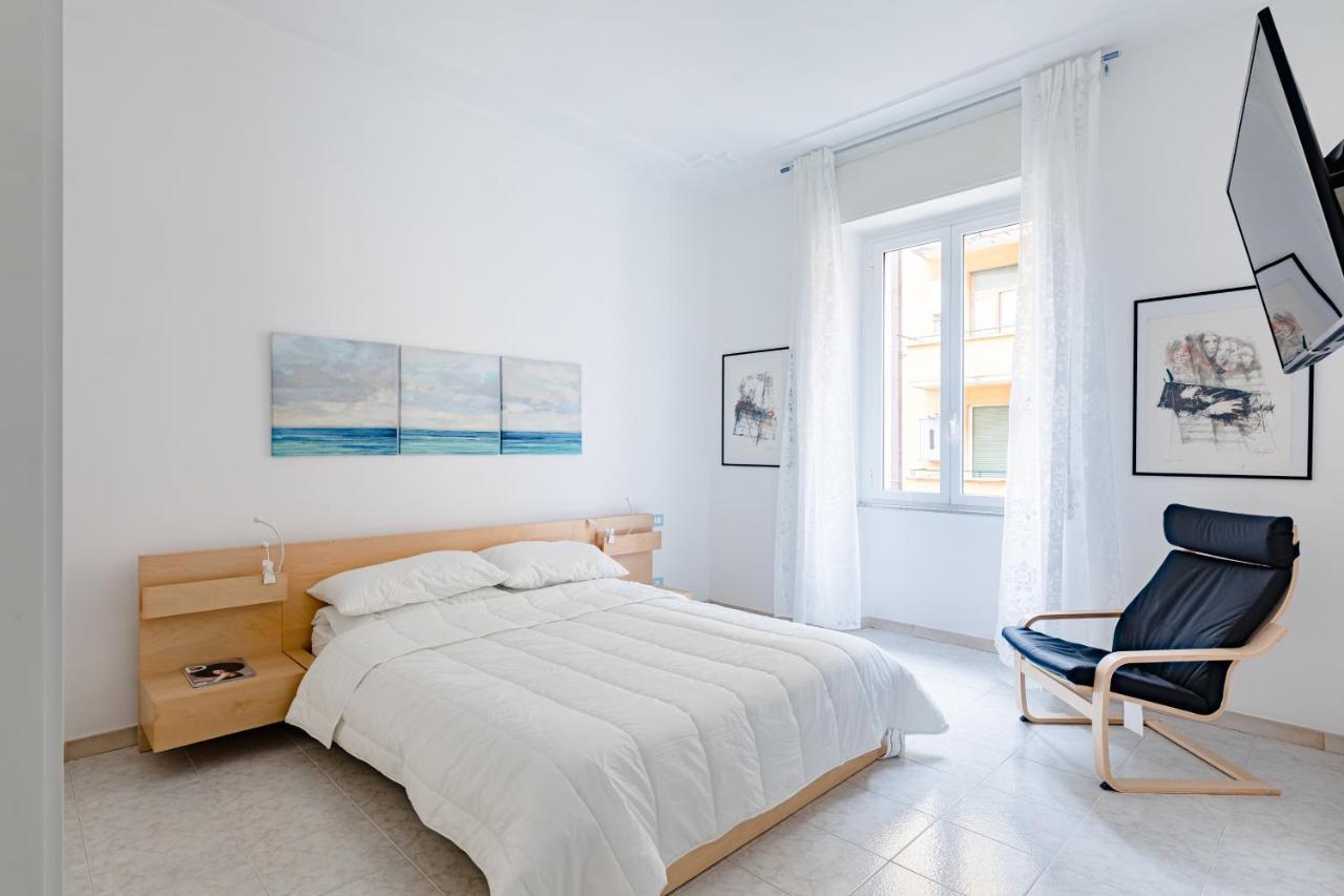 Arezzo Apartment, Metro Bologna E Bus Per La Sapienza, 4 Persone, Wifi Appartement
