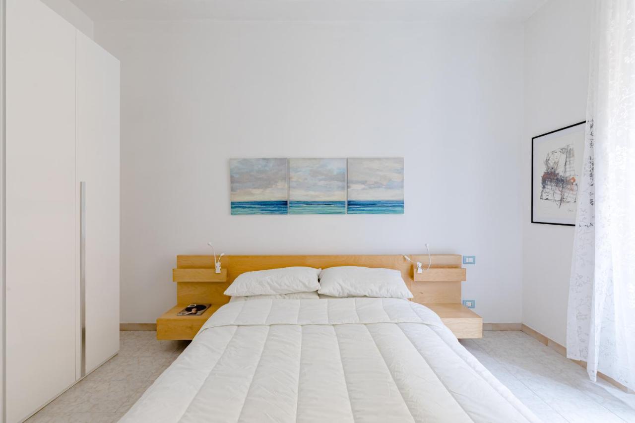 Arezzo Apartment, Metro Bologna E Bus Per La Sapienza, 4 Persone, Wifi Rome