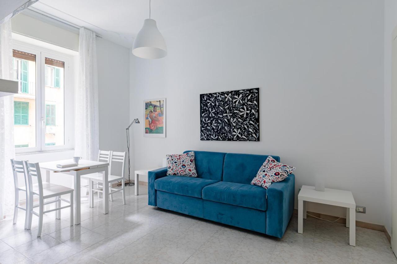 Arezzo Apartment, Metro Bologna E Bus Per La Sapienza, 4 Persone, Wifi Rome