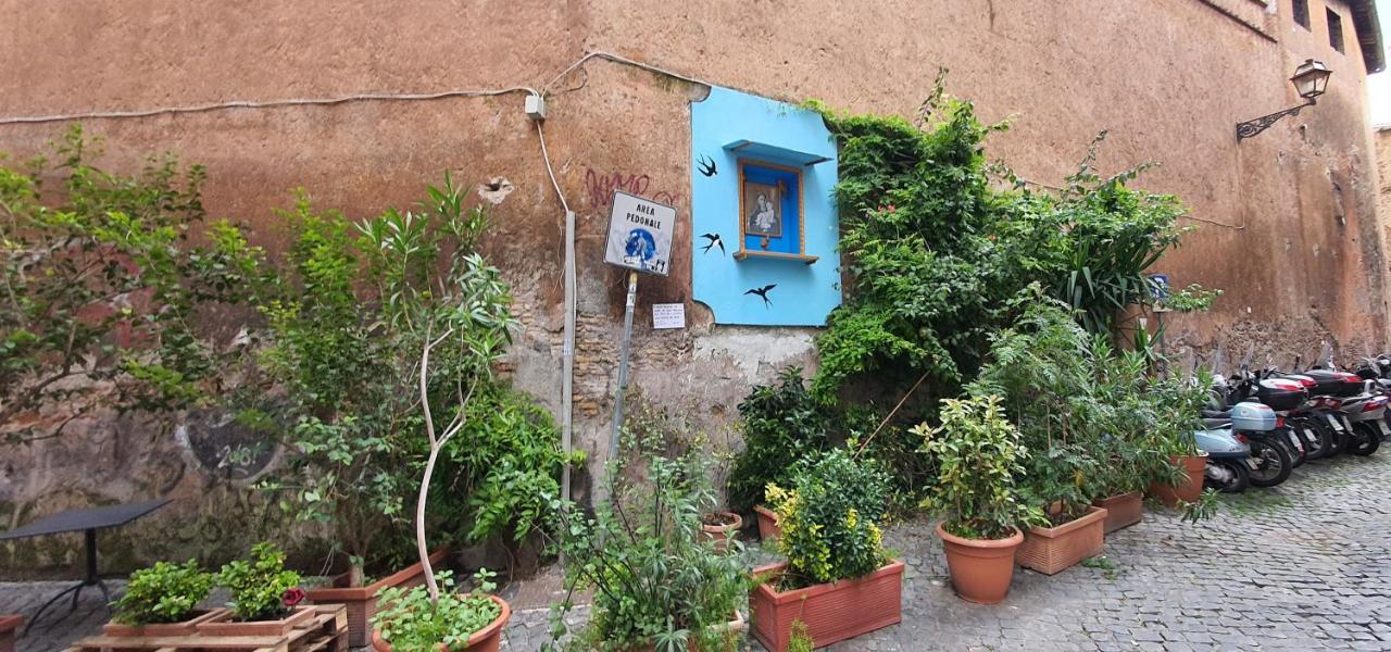 Enchanting Loft In Trastevere Casa vacanze Roma