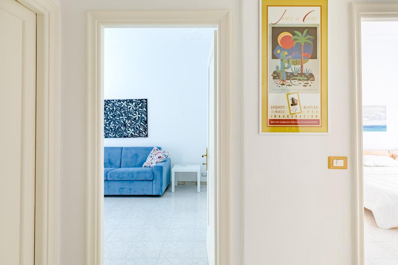 Arezzo Apartment, Metro Bologna E Bus Per La Sapienza, 4 Persone, Wifi Rome