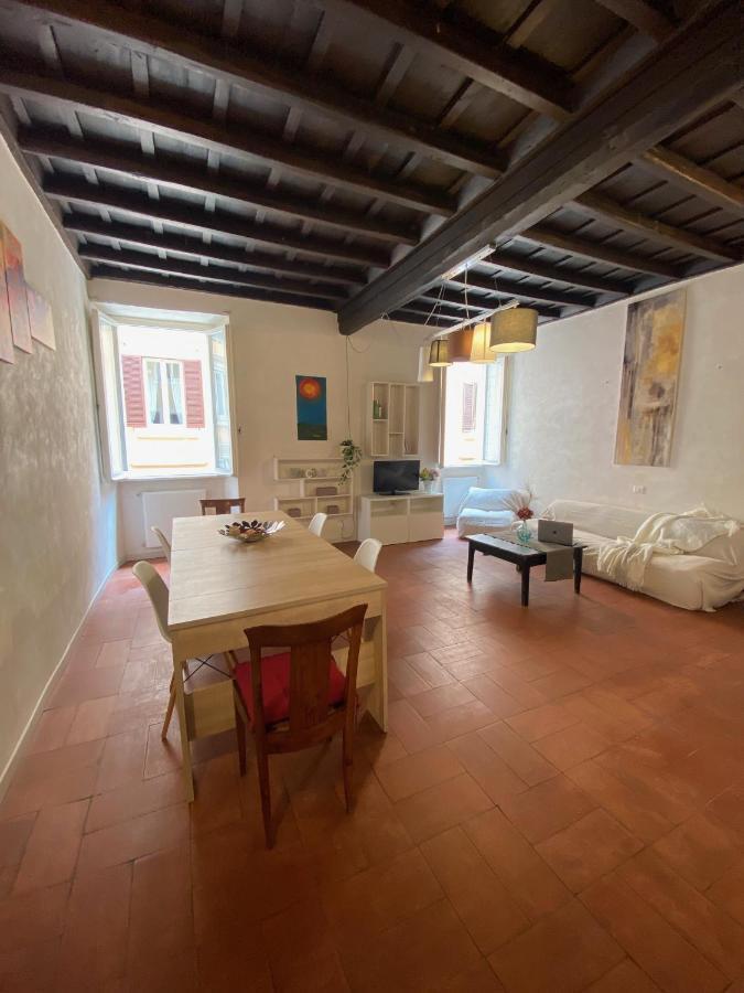 Apartment Downtown By Ghor *