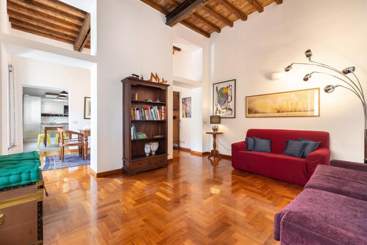 Via Del Teatro Pace Appartement