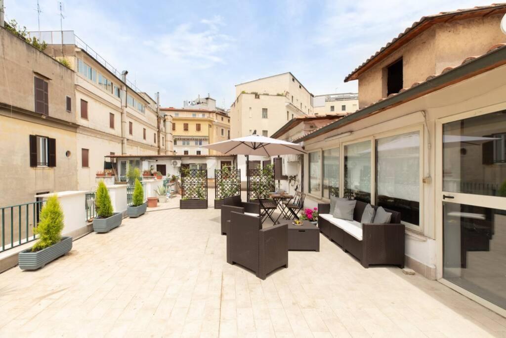 Iflat Opera Penthouse With Terrace * Rome