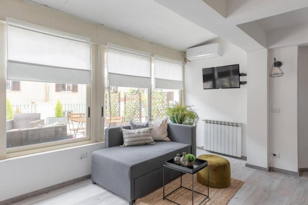 Iflat Opera Penthouse With Terrace Apartment *