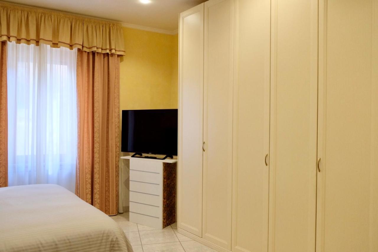 Apartment New Sistina 2 *