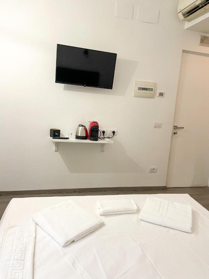 Veneto Boutique * Rome