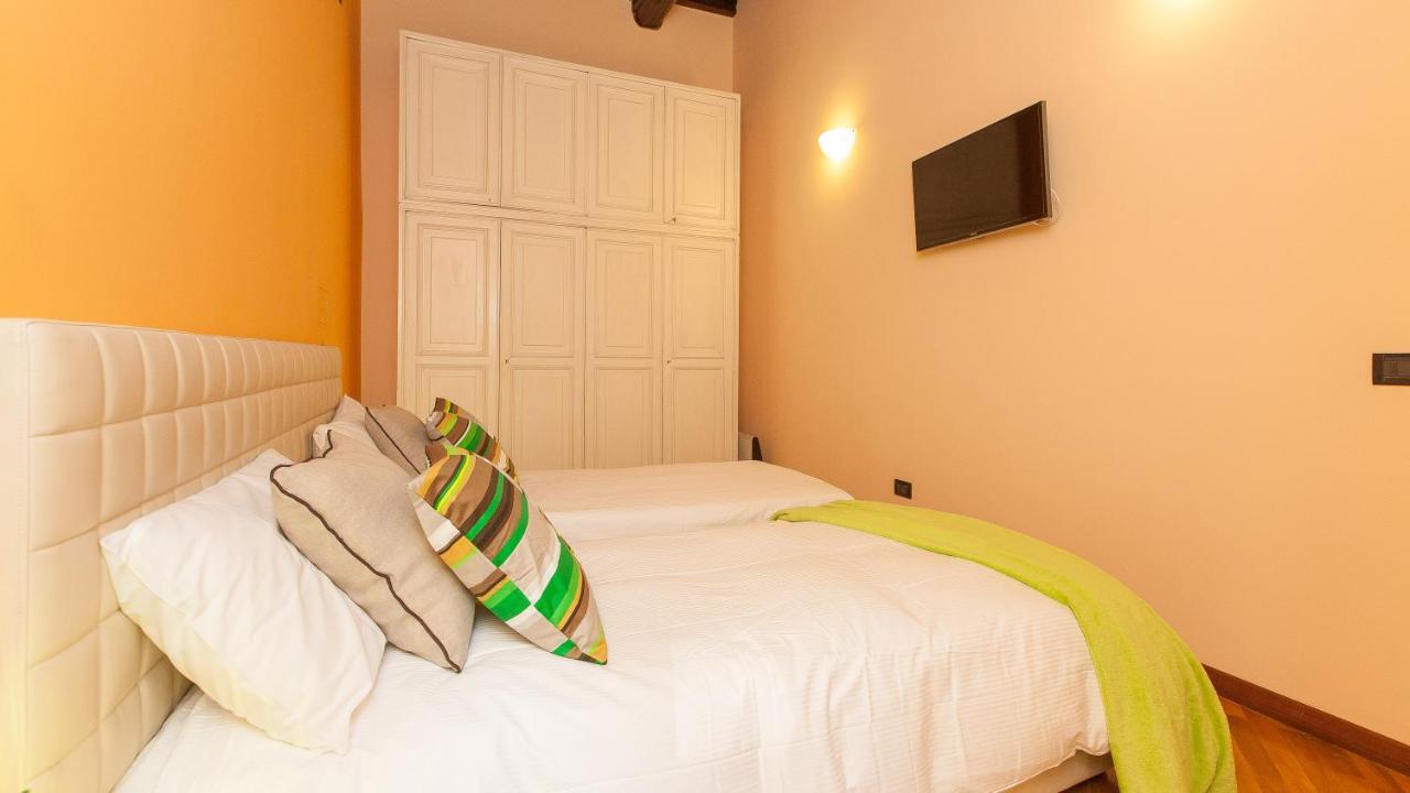 Trevi Colour- In Apartment *