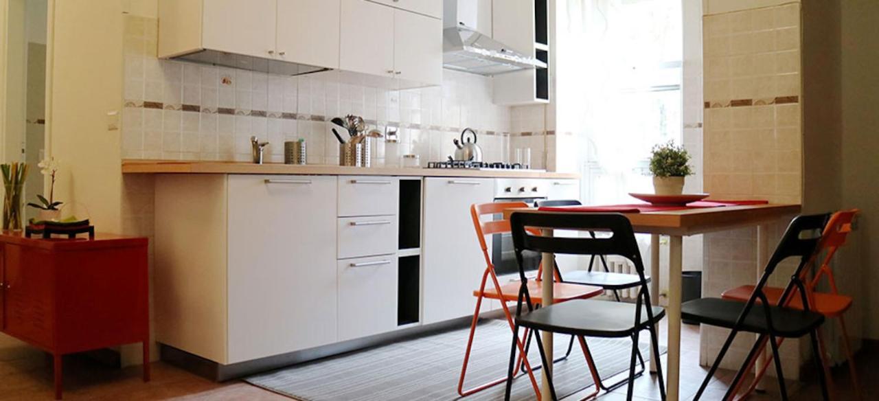 Kamchu Apartments: Viale Libia Guest house *