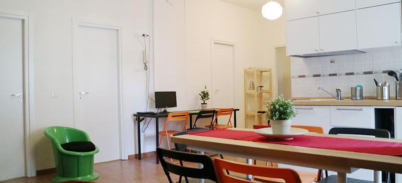 Kamchu Apartments: Viale Libia Guest house *