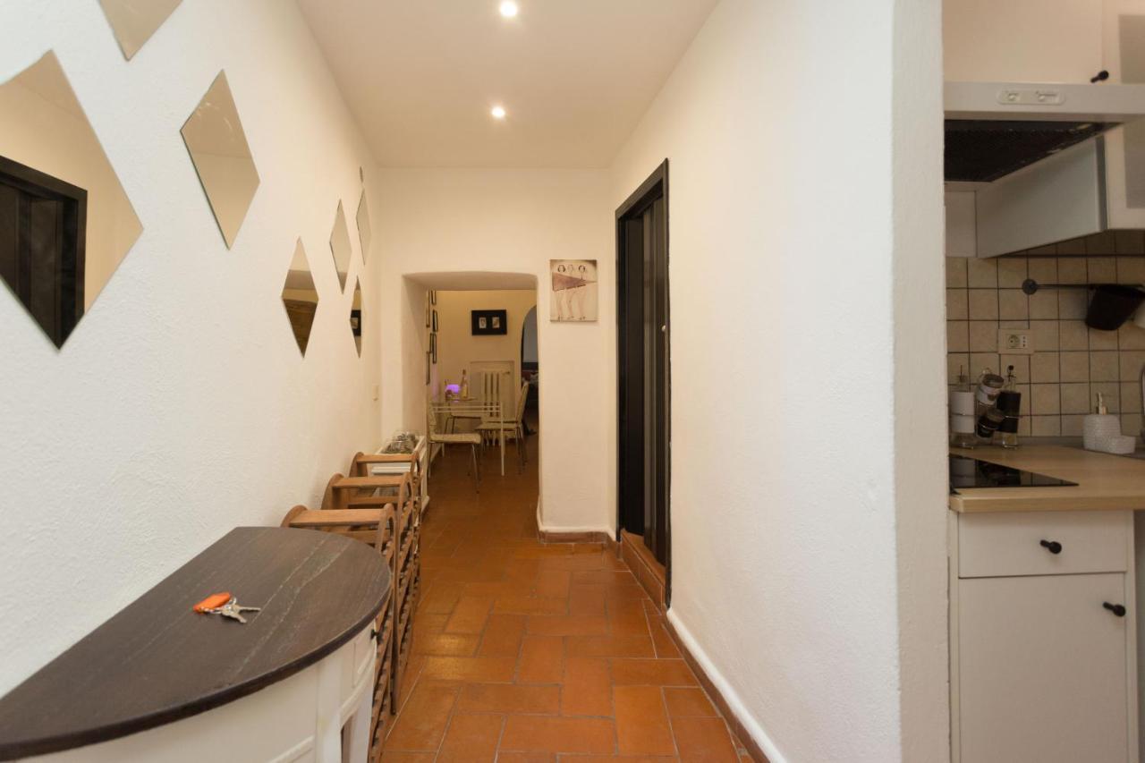 Grotto Experience 5pax Apartamento Roma