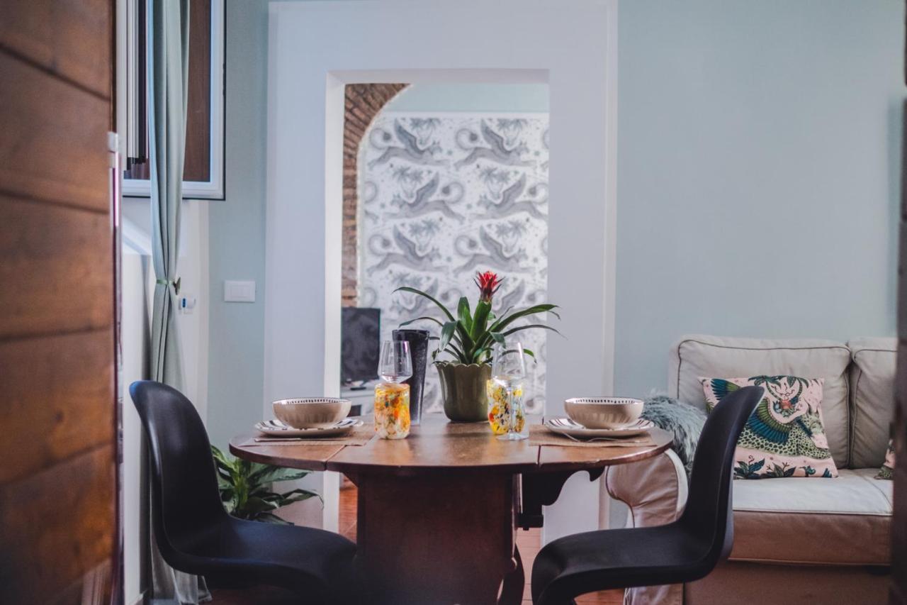 La Vetrina, The Renaissance Charme Of Piazza Navona Apartment
