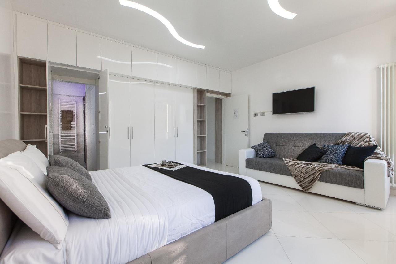 Apartment Piazza Venezia White *