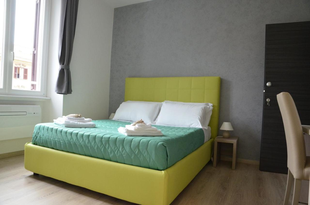 Sunnycornerinrhome *