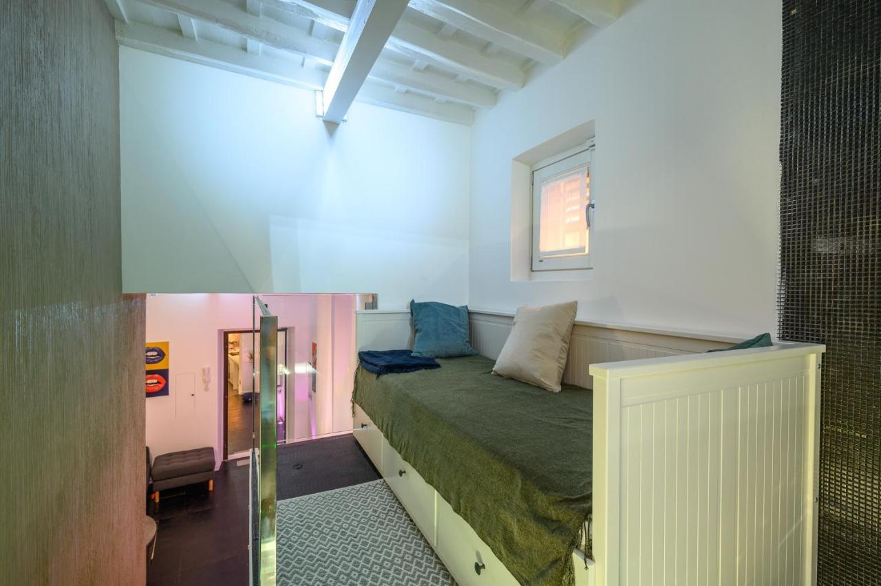 Apartment Marylin Via Della Croce Rome