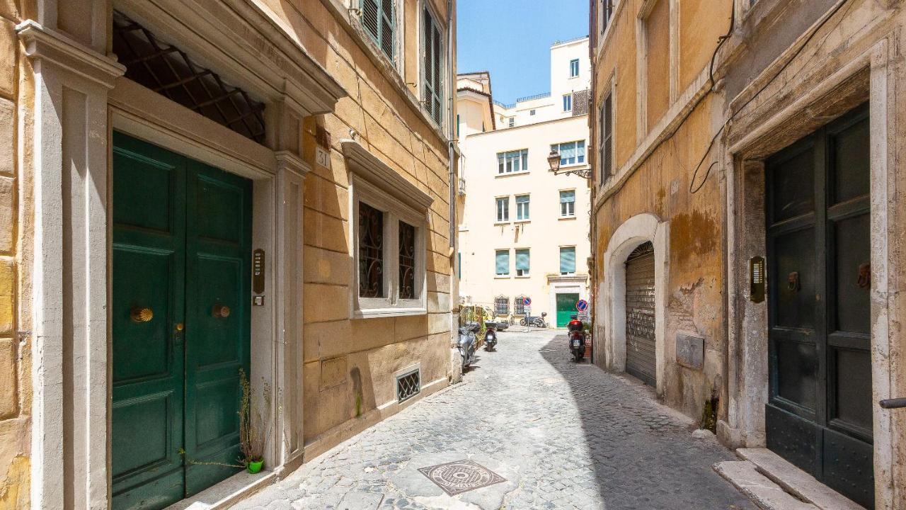 Trastevere Alexander In Rome