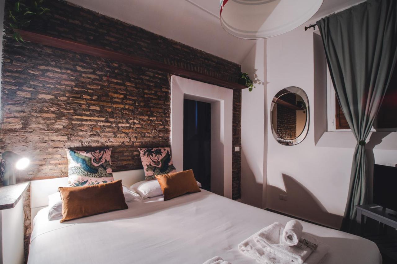 Apartment La Vetrina, The Renaissance Charme Of Piazza Navona *