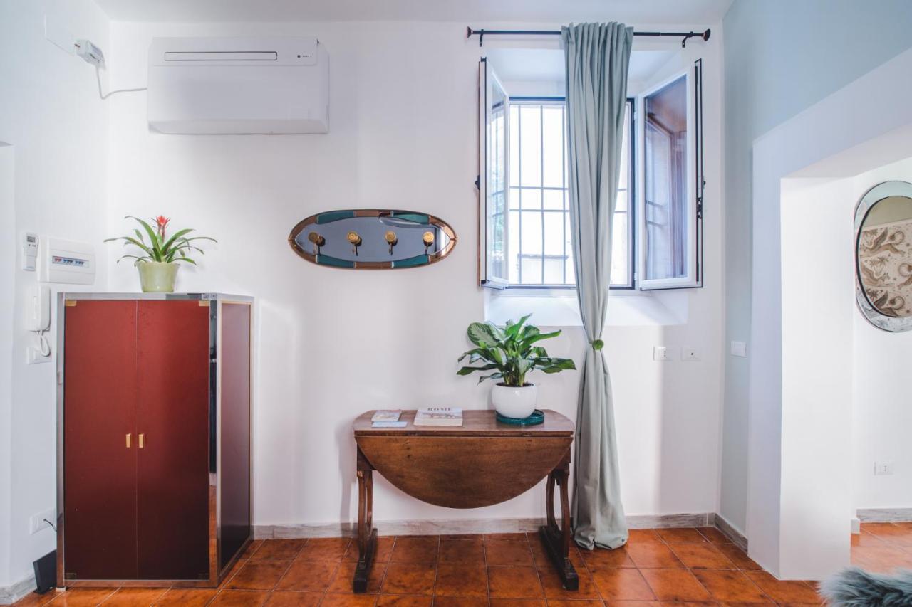 Apartment La Vetrina, The Renaissance Charme Of Piazza Navona