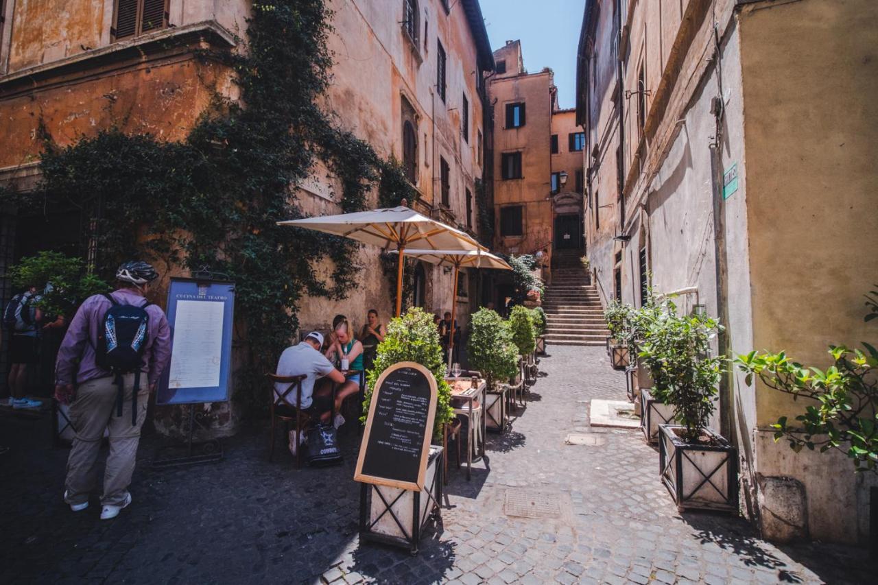Apartment La Vetrina, The Renaissance Charme Of Piazza Navona