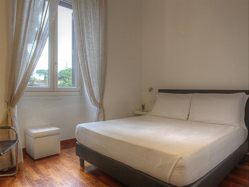 Hotel Feliz In Rome