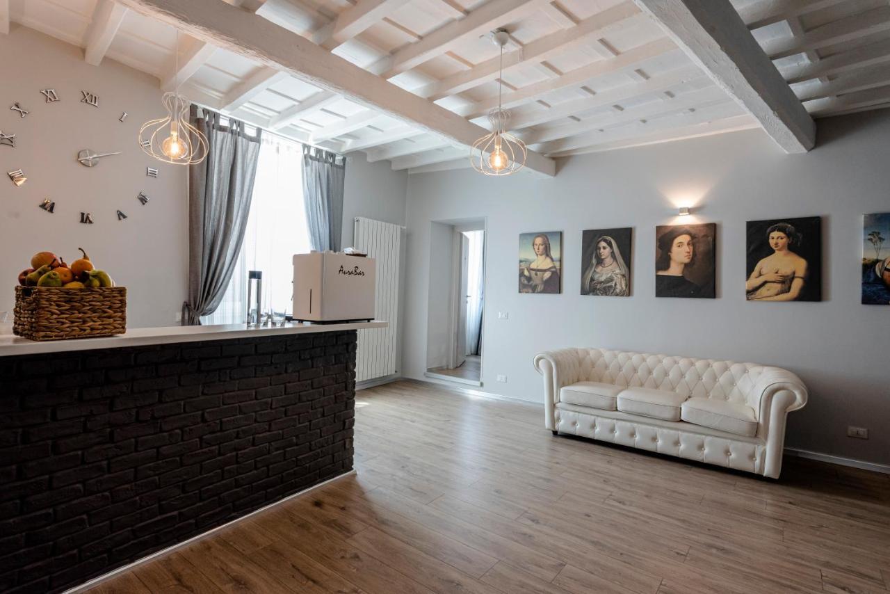 Relais La Fornarina * Rome
