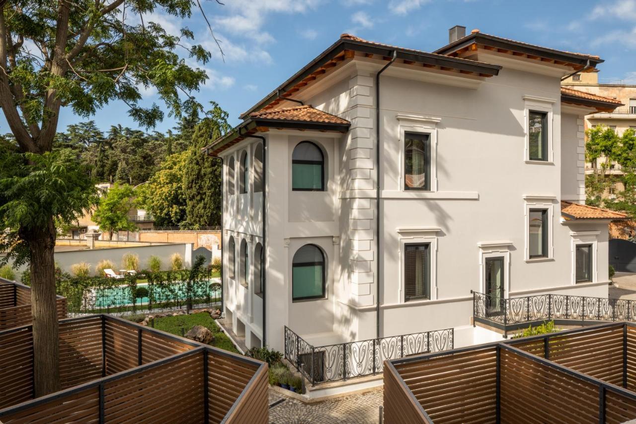 Livia Valeria Palace Aparthotel