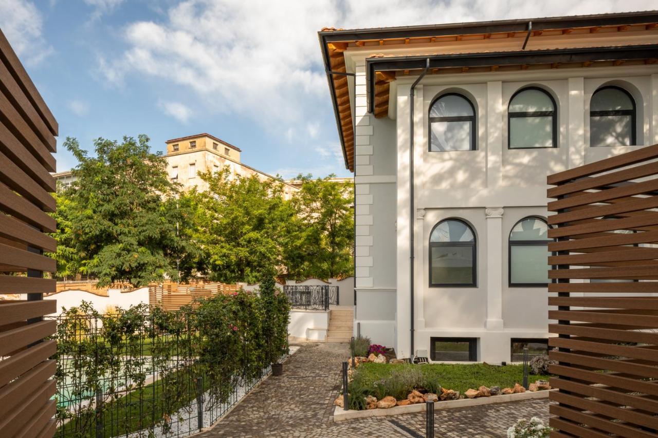 Livia Valeria Palace Aparthotel *