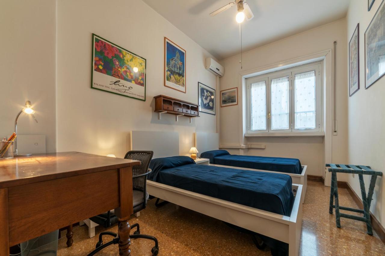 Roomy And Bright With Terrace Apartamento