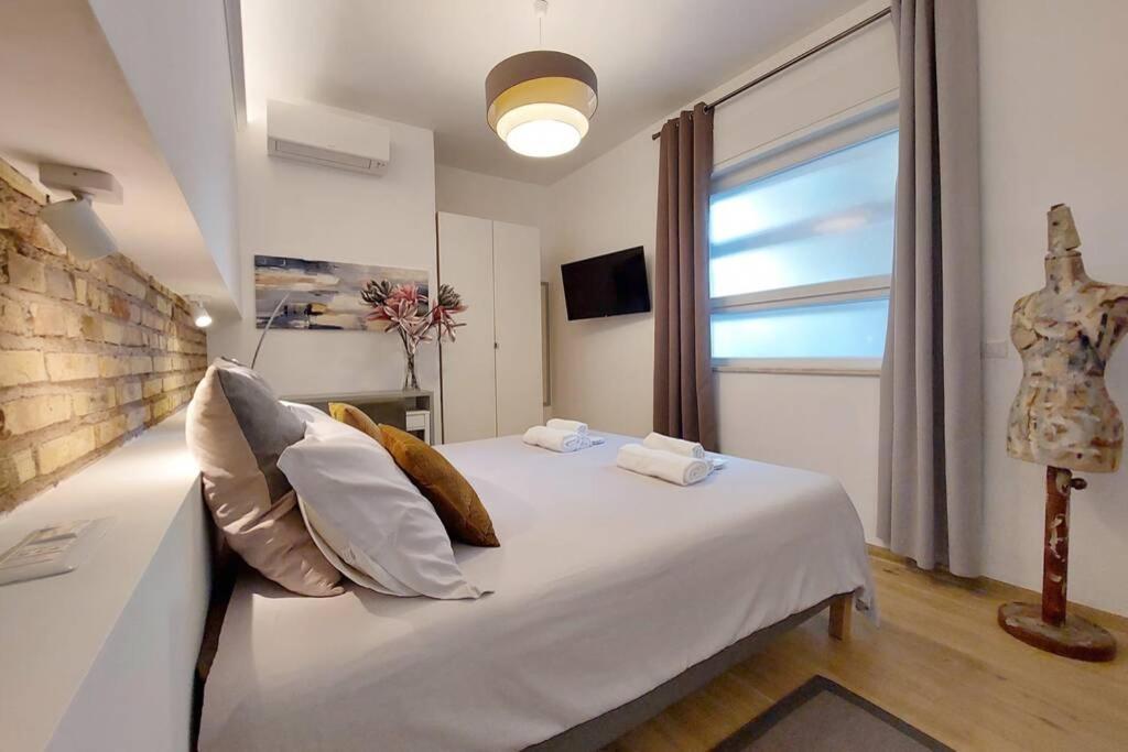 Aventino Contemporary Apartment Rome