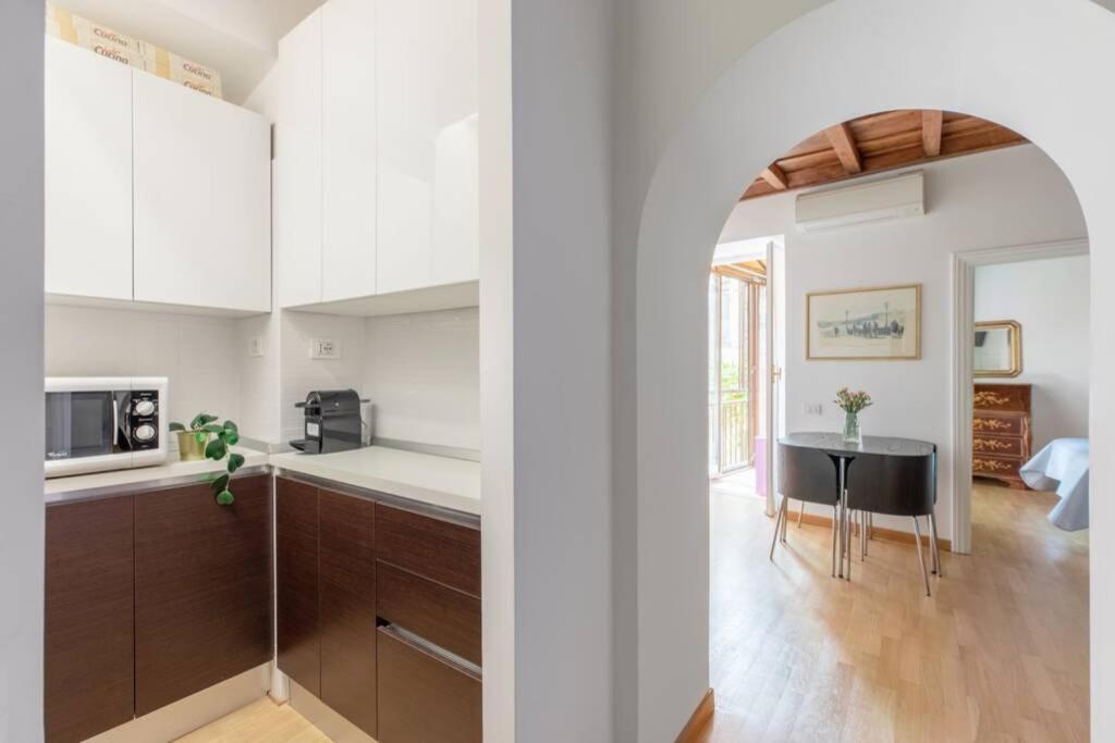 Iflat Via Del Corso Elegant Appartamento *