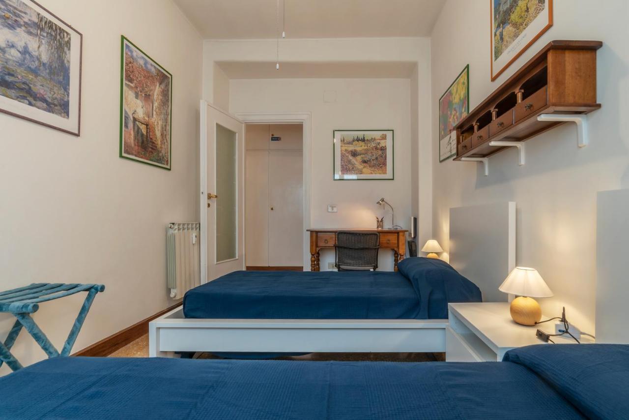 Roomy And Bright With Terrace Apartamento Roma