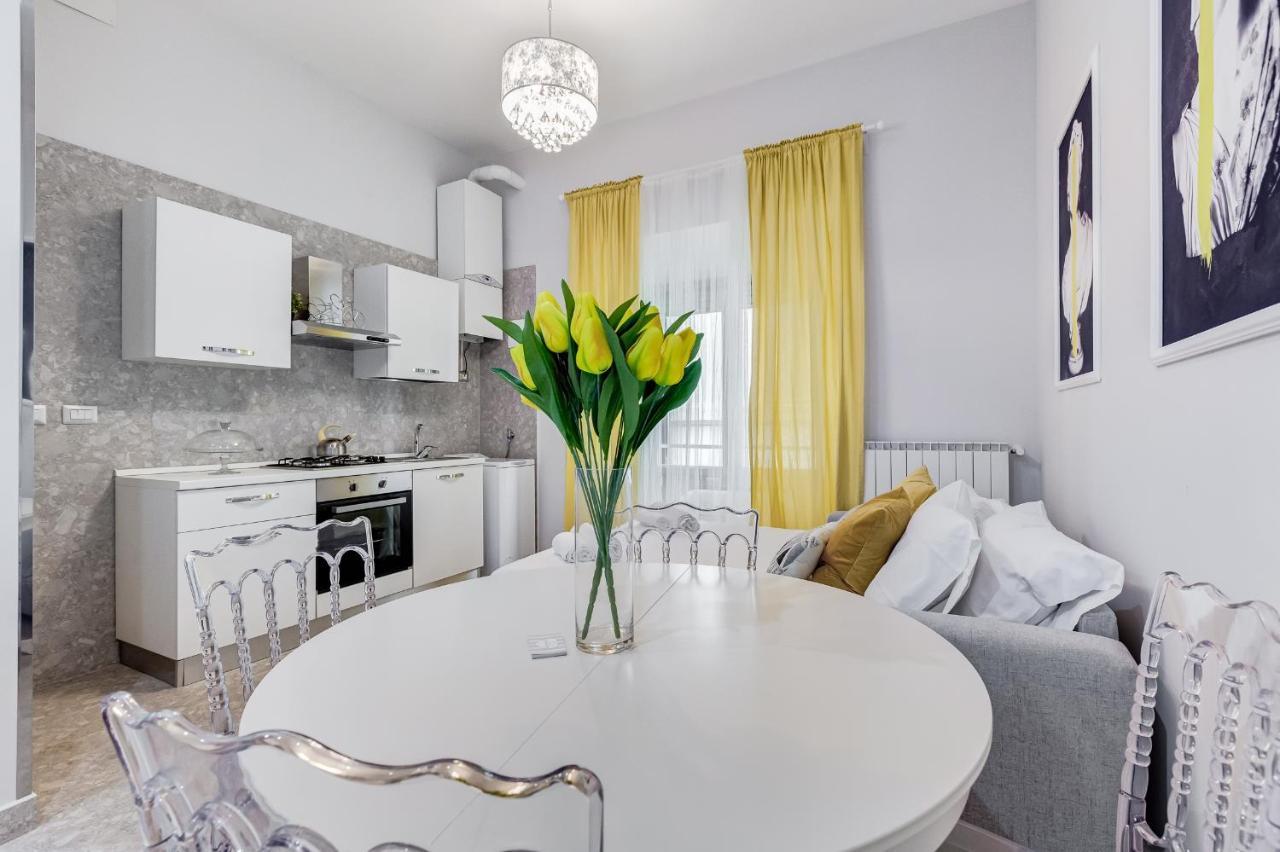 Crystal Trevi Fountain - Romedreamhome Apartment