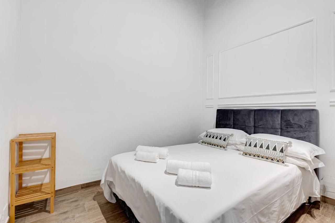 Trevi Fountain - Romedreamhome Apartment