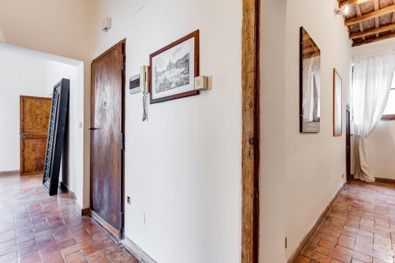 Apartamento Living Colosseum *