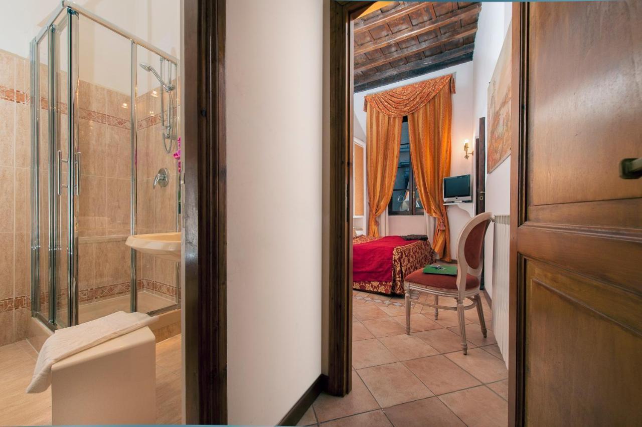 Bed & Breakfast La Residenza Del Sole Al Pantheon 2*