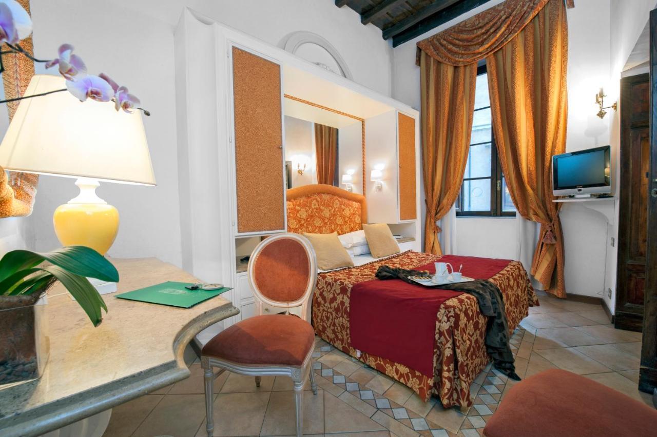 Bed & Breakfast La Residenza Del Sole Al Pantheon 2*