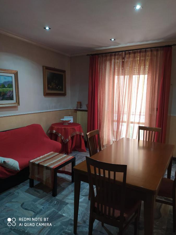 Metro C And Tor Vergata Guest house *