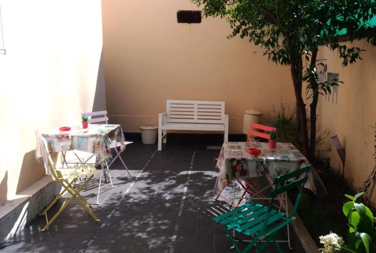 Acomodação com café da manhã  J&b Roma