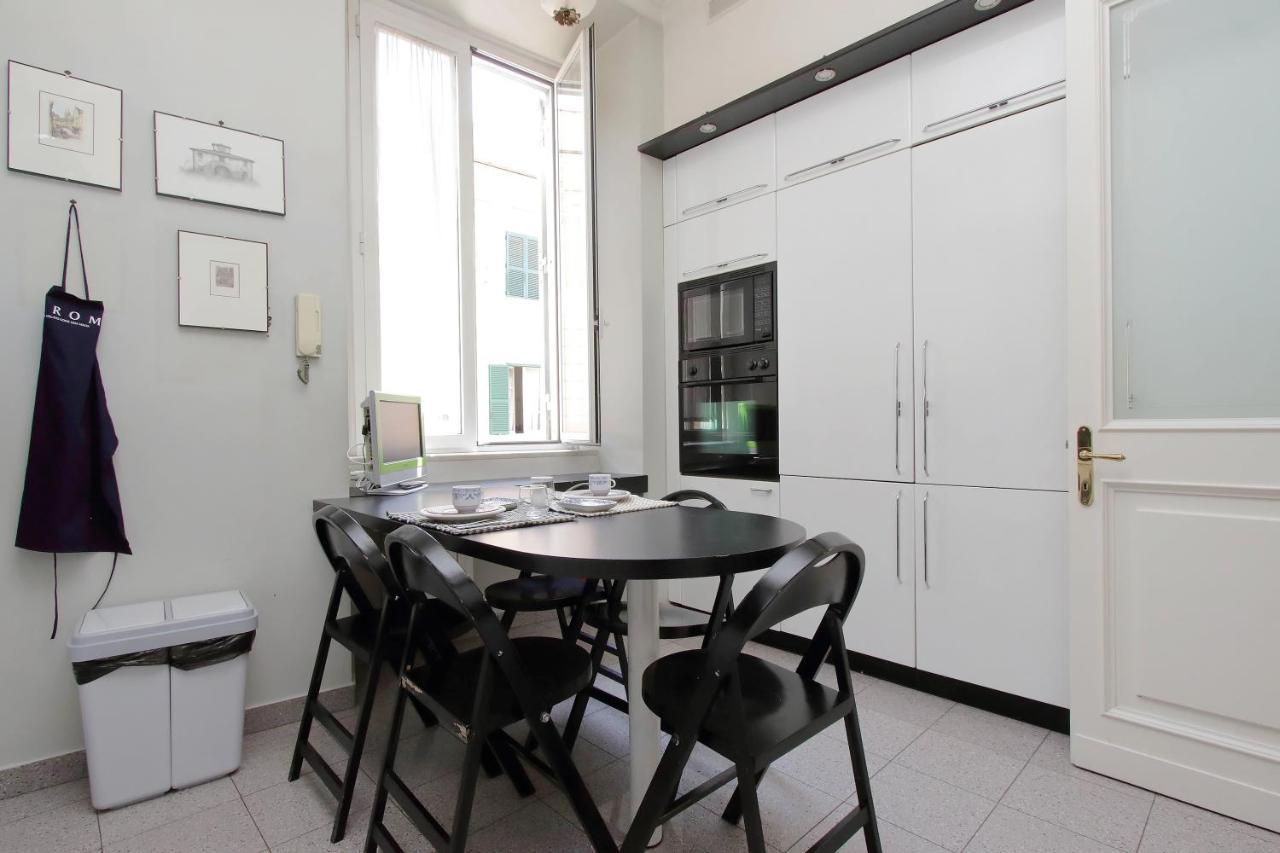 Vatican House Via Terenzio Apartment