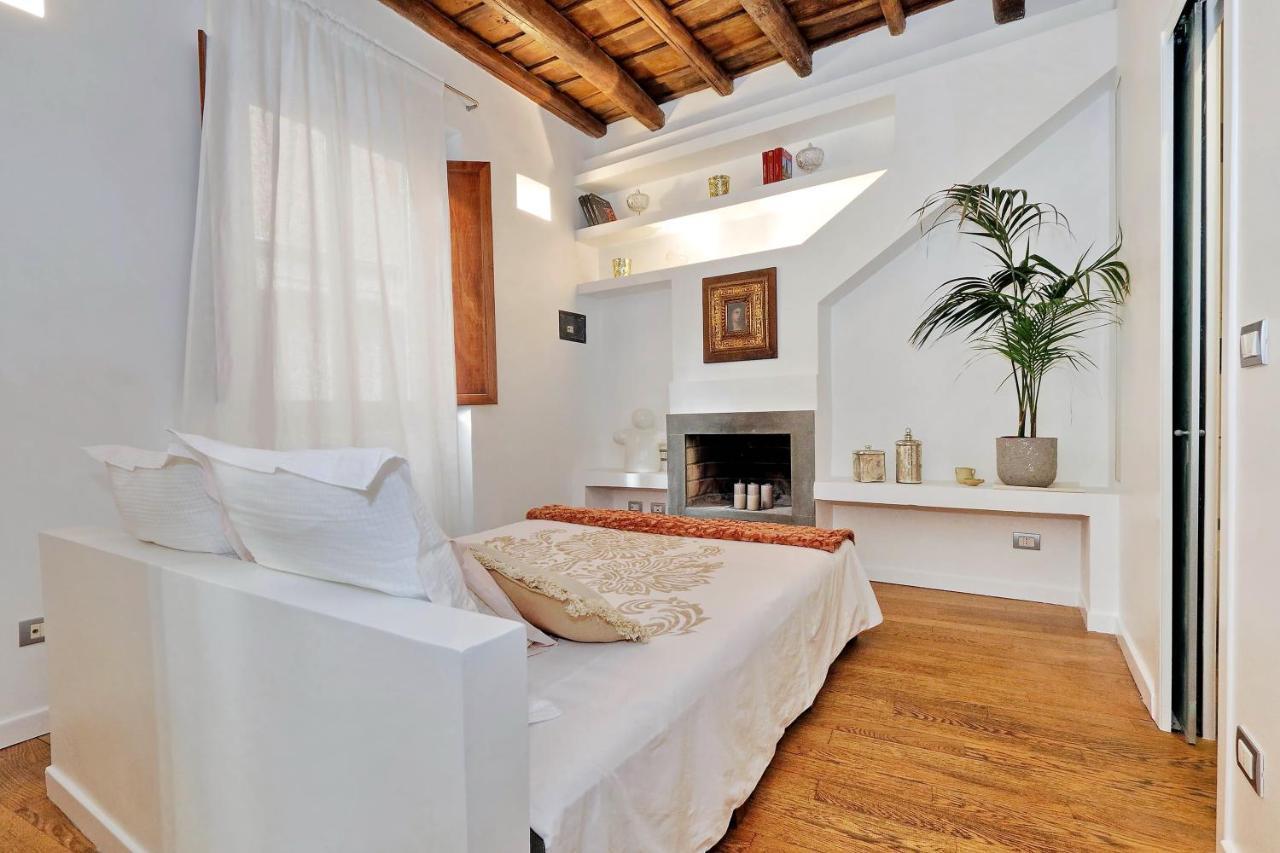 Apartment Flatinrome Boutique Navona Rome