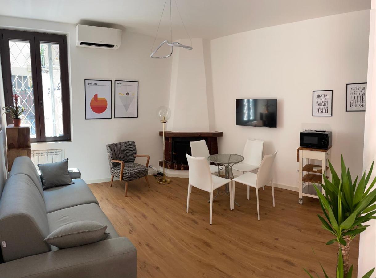Domus Clivo * Rome