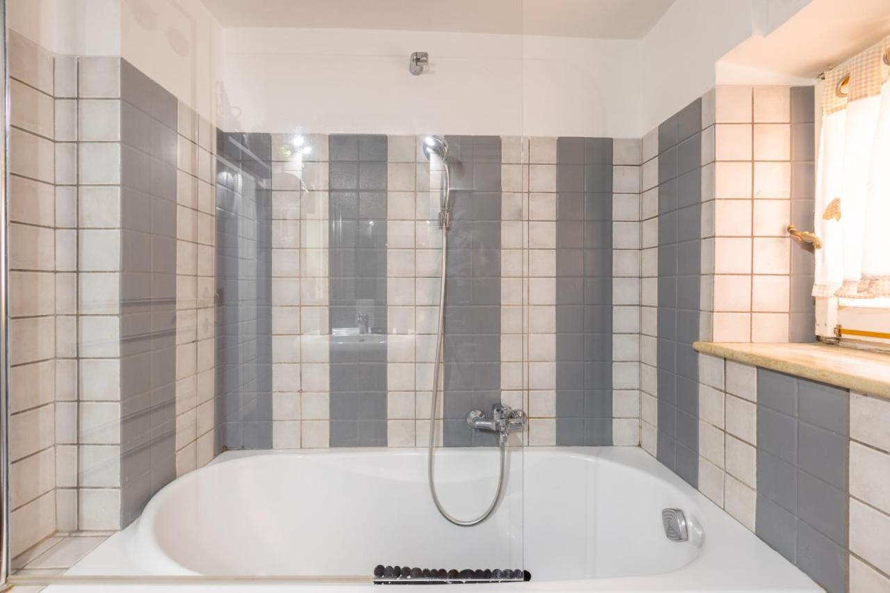 Apartamento Vg Fontana Di Trevi - 5 Stelle Proietti